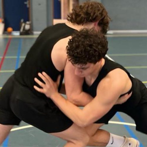 MuscleBall Hoodie Seizoen 1 Grijs